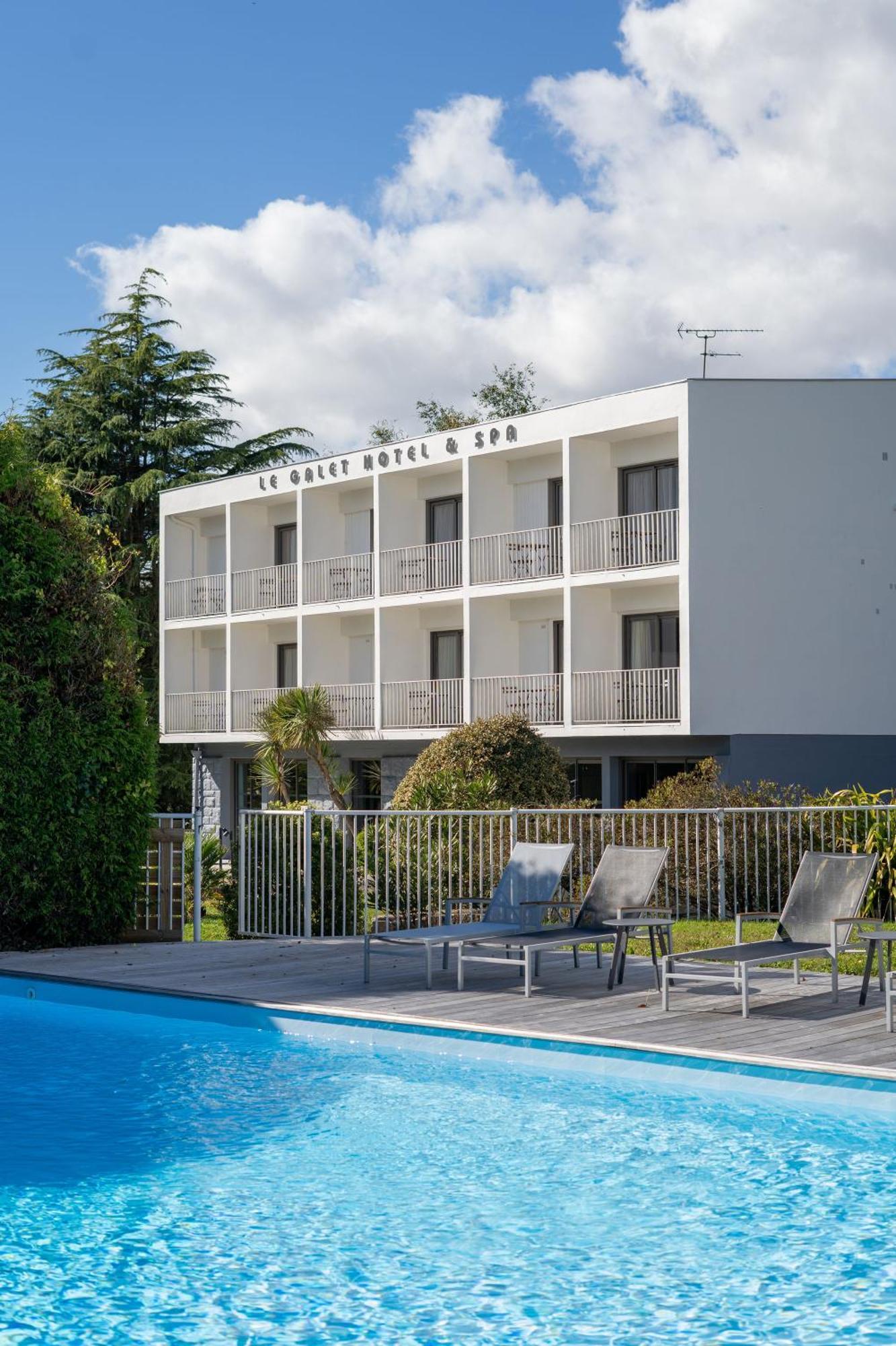 Le Galet Hotel & Spa Saint-Philibert  Exterior photo