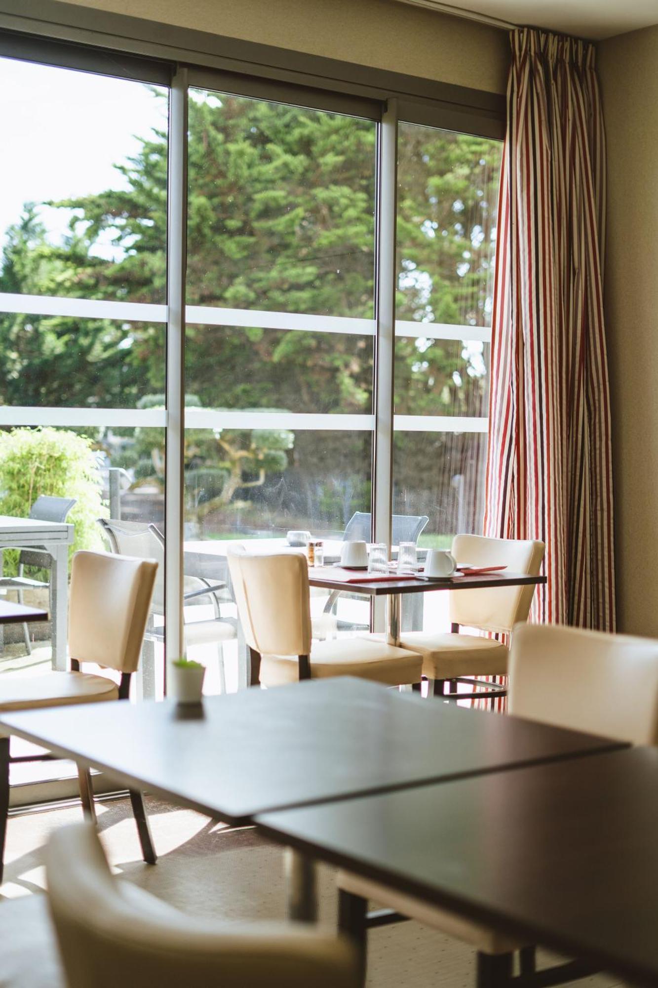 Le Galet Hotel & Spa Saint-Philibert  Exterior photo